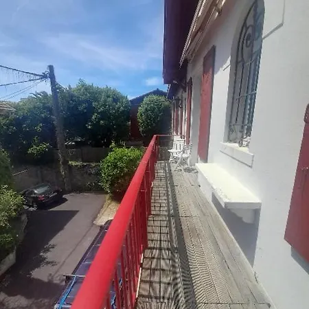 Agur Maitea Biarritz